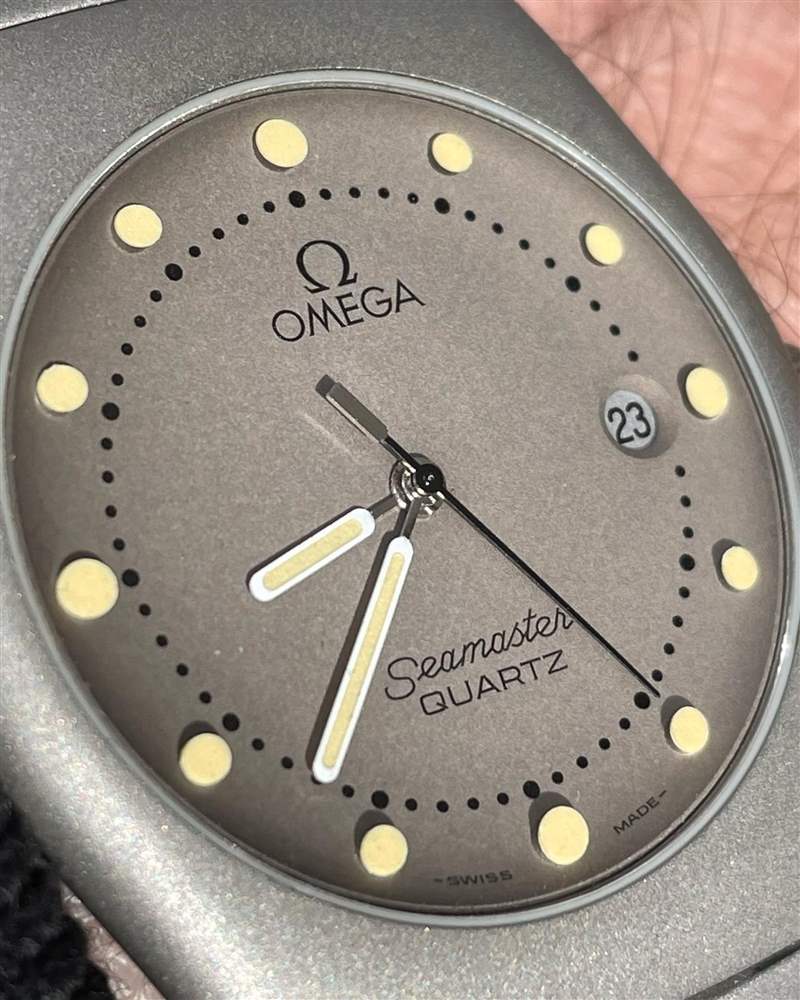 有錶友在IG分享Seamaster Recife，讓人驚覺最平價(jià)的歐米茄早在30多年前就出現(xiàn)過了。（IG@steviemac1040）
