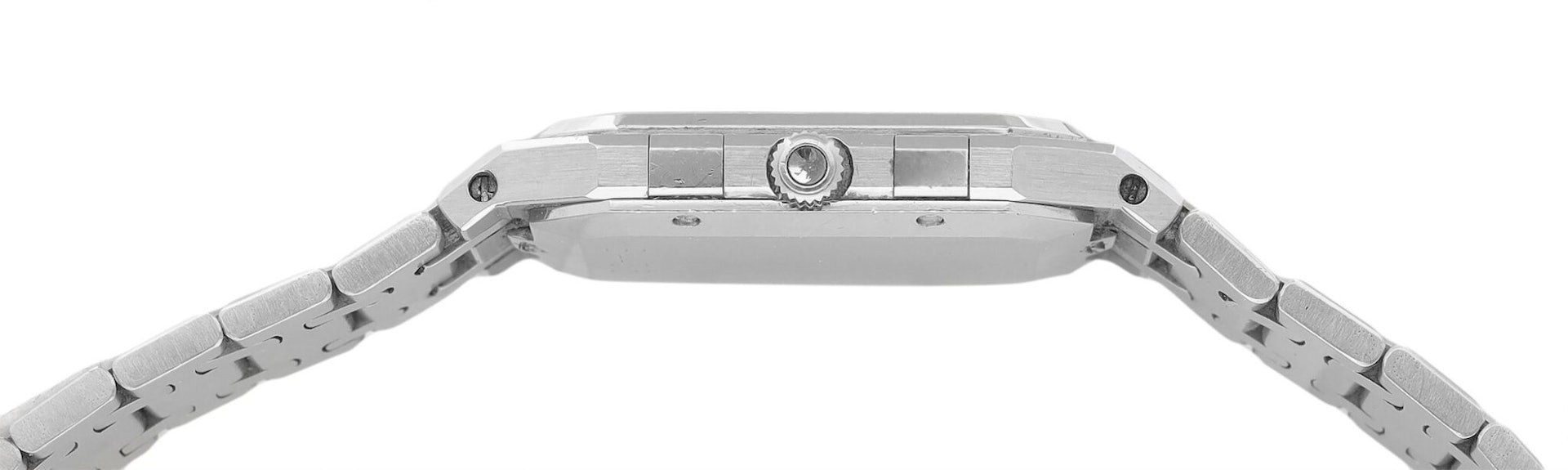Royal Oak Rectangular Quartz 6005手錶(Source:sothebys) AP皇家橡樹手表竟有不同形狀長方形表殼太奇特生產(chǎn)10年遭叫停-復刻表