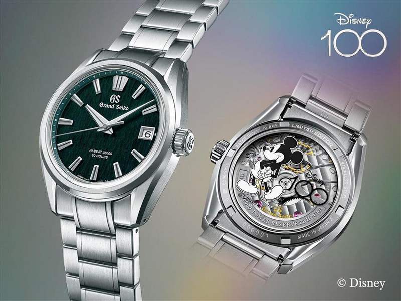 2023年為Disney迪士尼的100周年里程碑,GRAND SEIKO特別推出一款以SLGH011為基礎(chǔ)、限量100只的紀(jì)念表。 (GRAND SEIKO) GRAND SEIKO迪士尼100周年紀(jì)念表透明底蓋印黑白米奇限量100只-復(fù)刻表